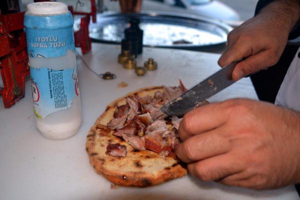 Siirt büryanı için her gün kentte 20 kuzu kesiliyor