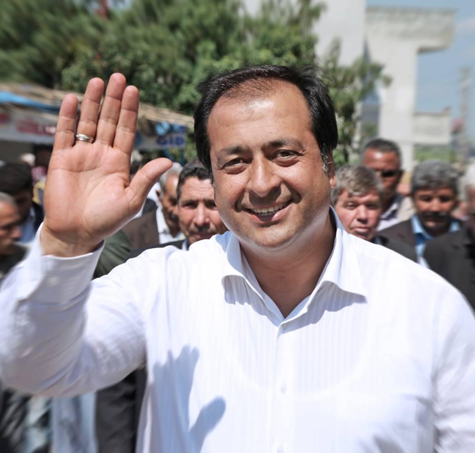 Ak Parti'de ilk FETÖ gözaltısı