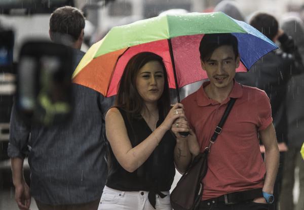 İstanbul'da aralıklı sağanak yağmur