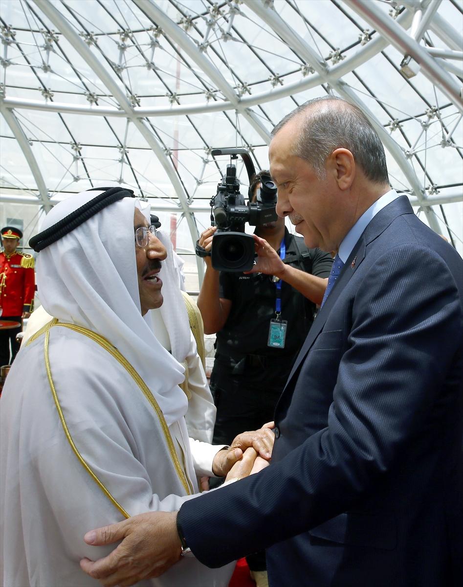 Cumhurbaşkanı Recep Tayyip Erdoğan Kuveyt'te