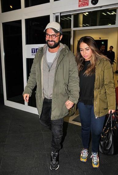 Tarkan göbek yaptı