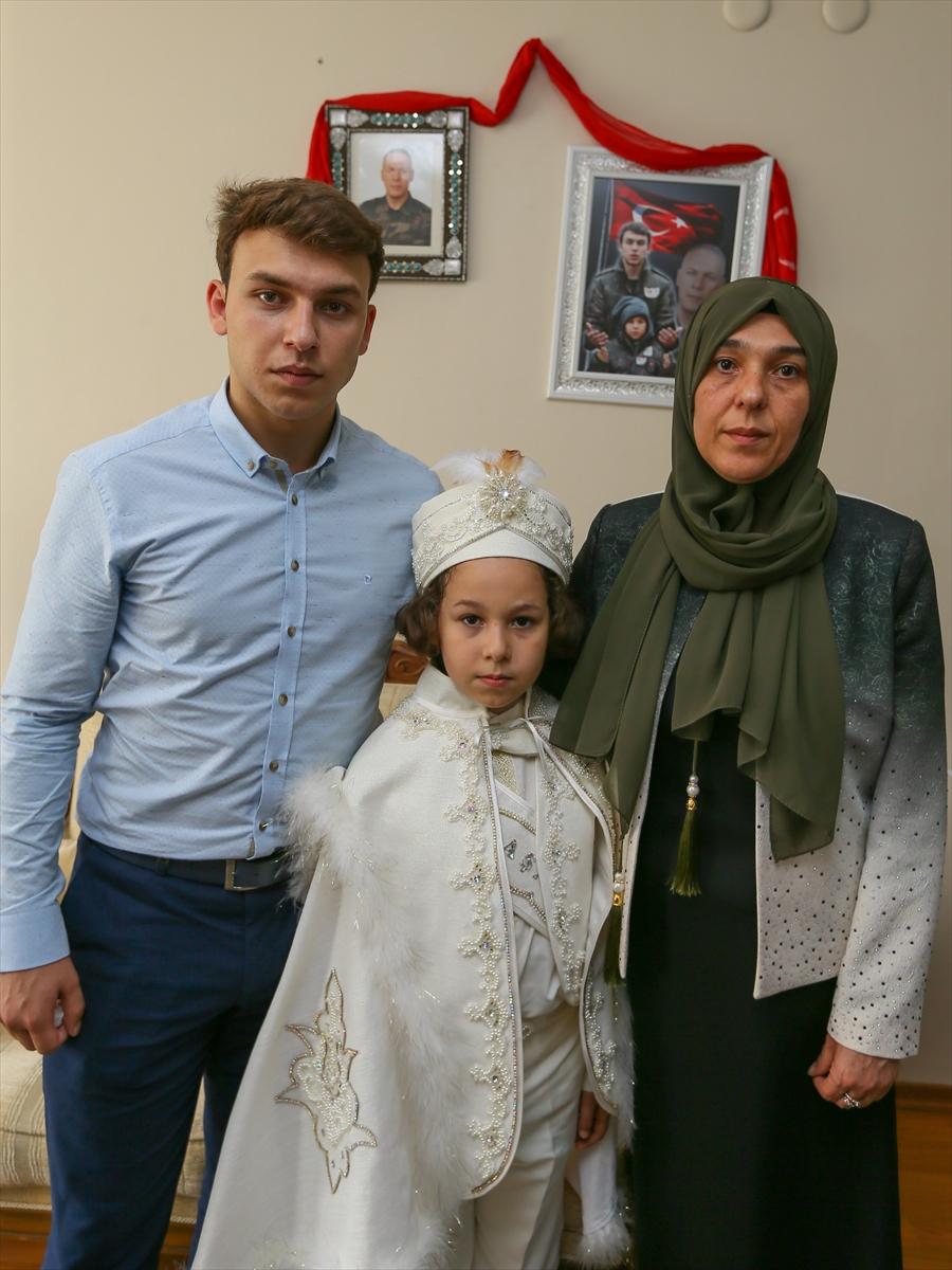 Şehit çocuğunun sünnetine binler katıldı