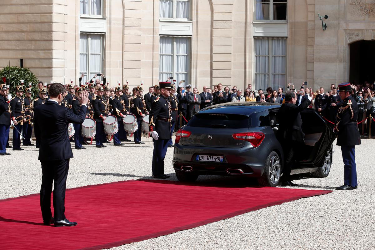 Elysee Sarayı'nda devir teslim töreni