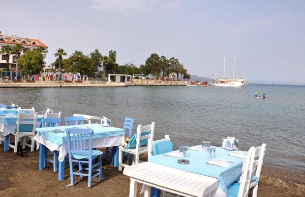 Muğlalı balıkçıların keyfi, görenleri imrendirdi