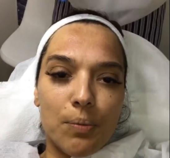 Demet Akalın güzellik merkezinde