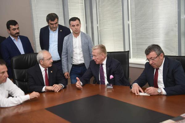 Yılmaz Özdil, Kılıçdaroğlu'na gözükmedi