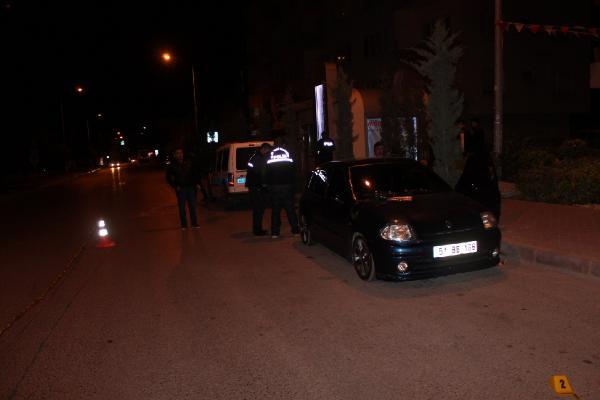 Otomobiline binerken vuruldu