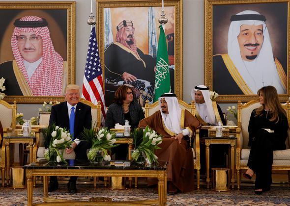 Melania Trump'ın Arabistan hassasiyeti
