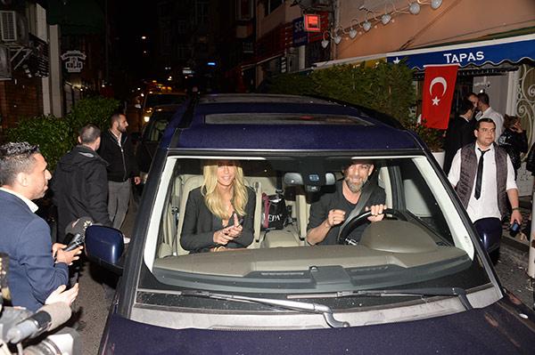 Çağla Şıkel trafiği birbirine kattı