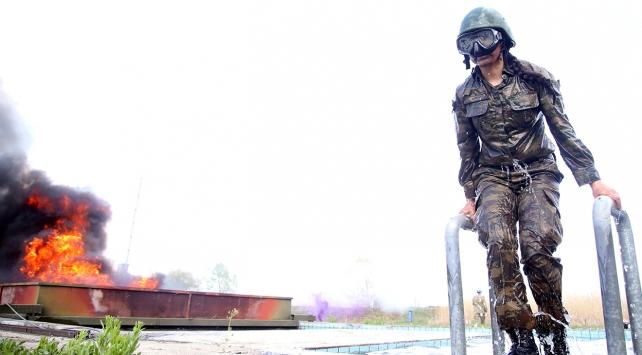 Arzu Astsubay 'komando brövesi' için zorlu eğitimde