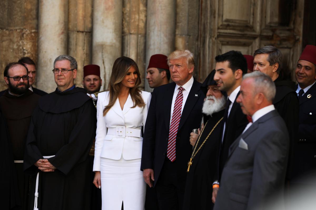 Trump: İran teröristleri desteklemeyi bırakmalı