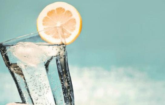 Sade soda mı meyveli soda mı?