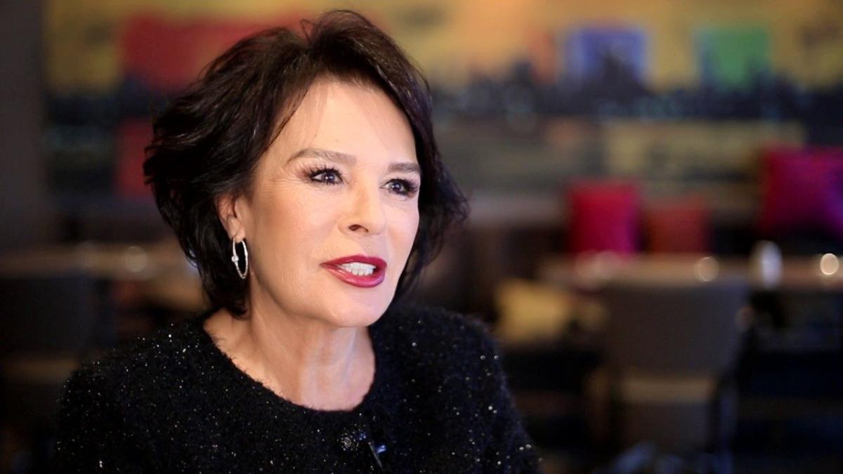 Hülya Koçyiğit'in ameliyatı başarılı geçti