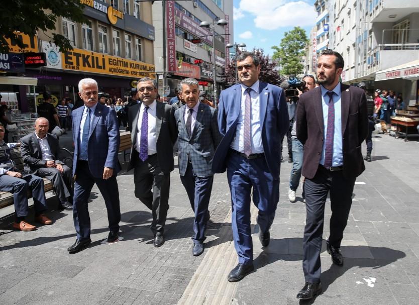 CHP'li vekiller volta eyleminde