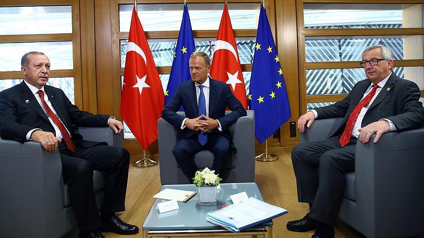 Erdoğan, Juncker ve Tusk ile bir araya geldi