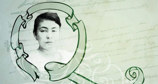 Fatma Aliye Topuz kimdir