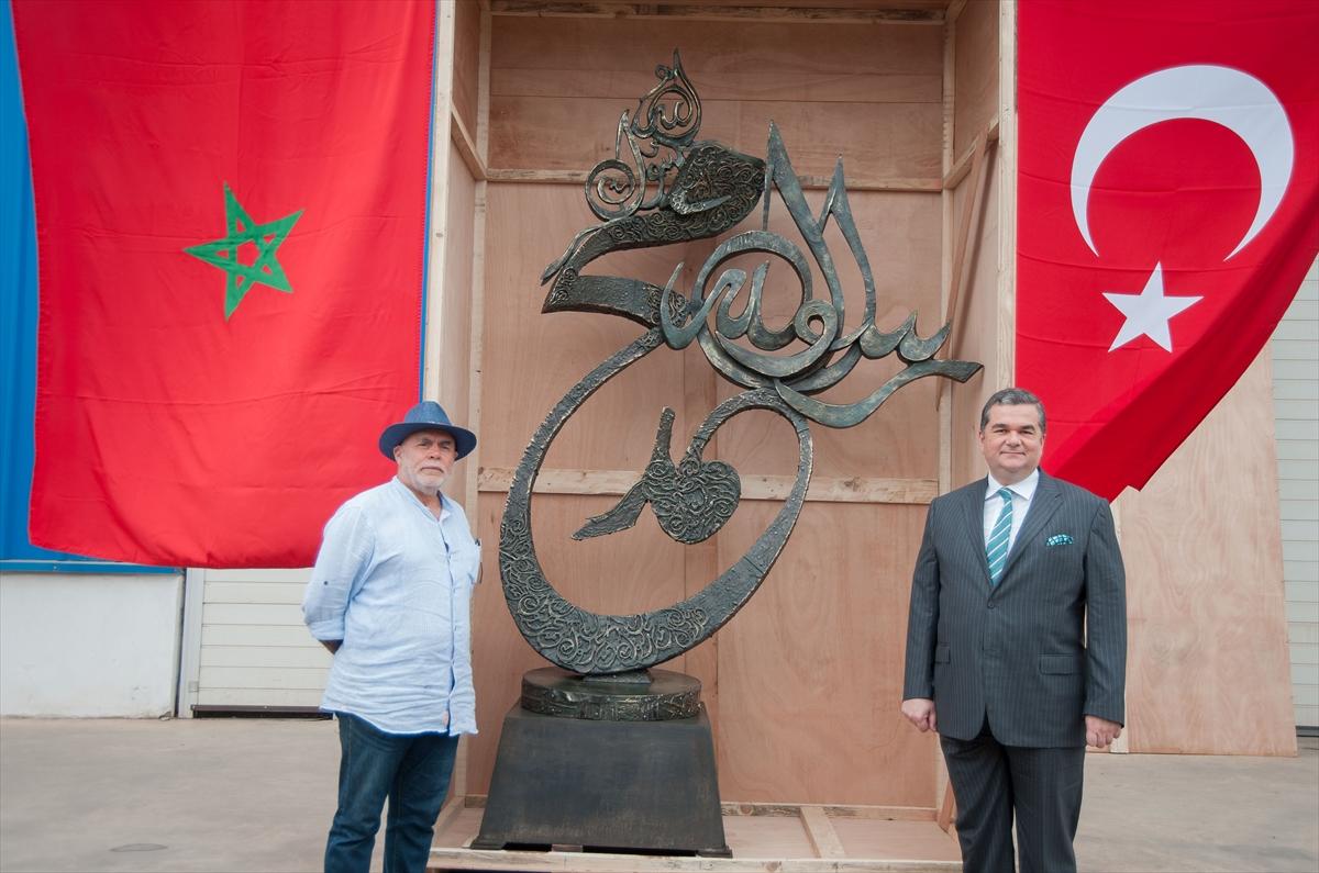 Tunuslu sanatçıdan Cumhurbaşkanı'na hediye