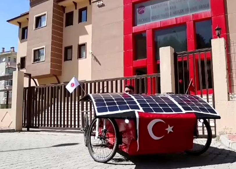 Kastamonu Üniversitesi güneş otomobili yaptı VİDEO