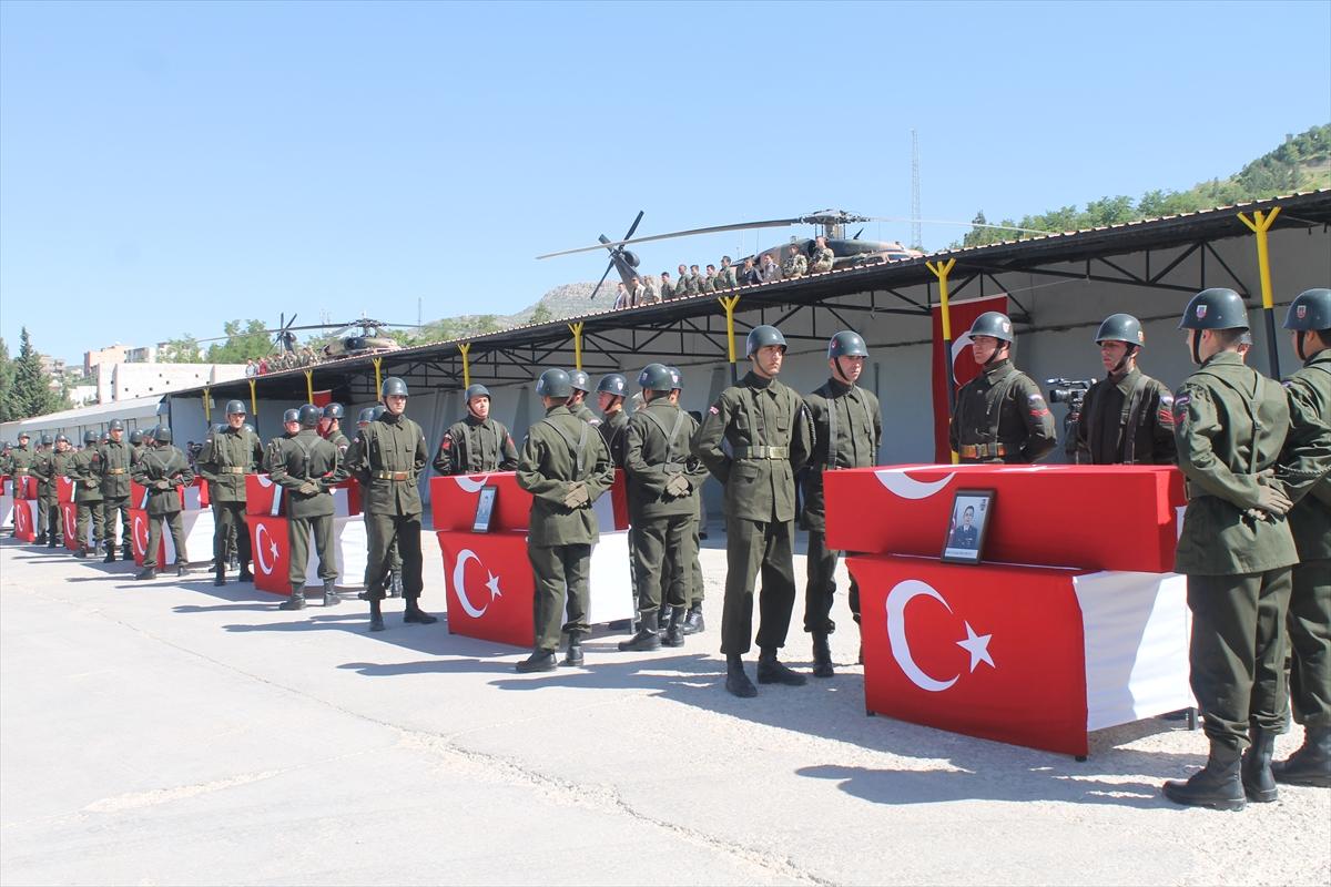 Şırnak Şehitleri için askeri tören