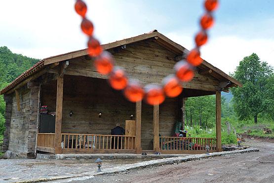 Ordu'da çivisiz cami ibadete açıldı