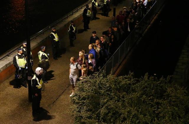Londra'da 3 ayrı terör saldırısı birden