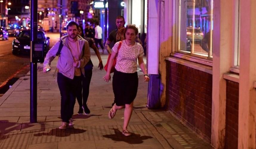 Londra'da 3 ayrı terör saldırısı birden