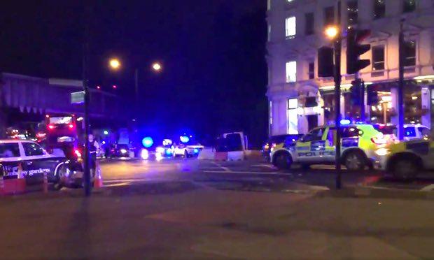 Londra'da 3 ayrı terör saldırısı birden
