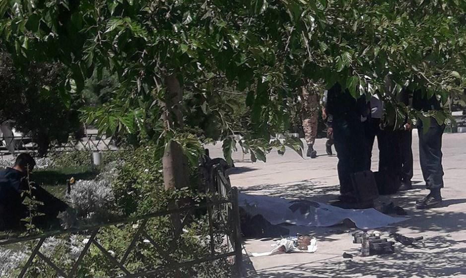 İran parlamentosuna saldırı