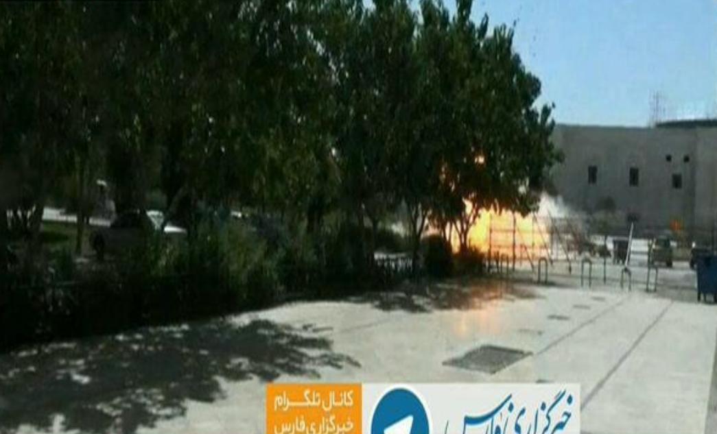 Humeyni'nin mezarına saldırı anı