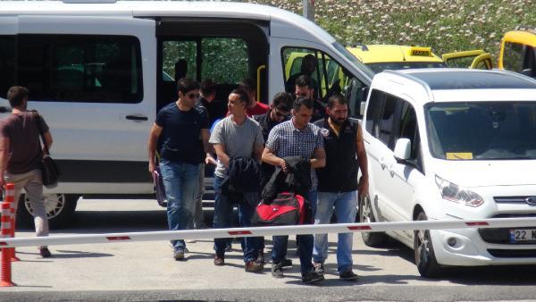 Edirne'de 6 askere FETÖ tutuklaması