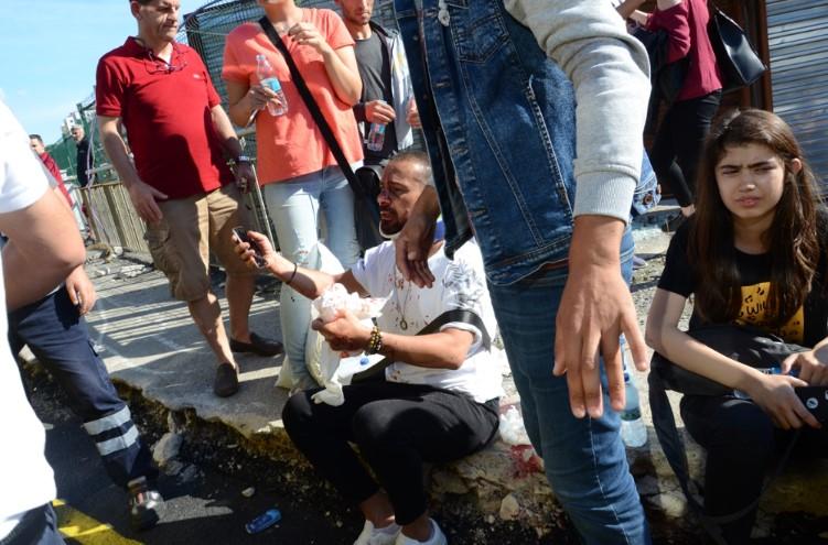 Söğütlüçeşme'de metrobüs kazası