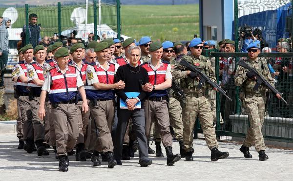 FETÖ'cü darbecilerin 10 yalanı