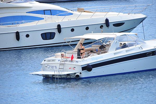 Ayşe Özyılmazel Bodrum'da