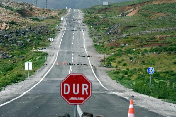 Tendürek'te eller tetikte