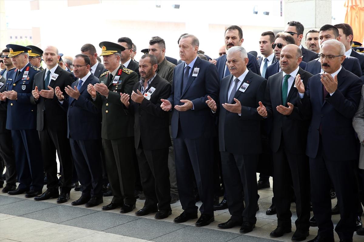 Şehit Büyüksoy son yolculuğuna uğurlandı