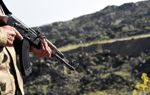 Tendürek'te eller tetikte