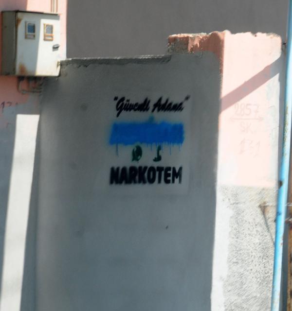 Uyuşturucu ile mücadele hattı dün yazıldı bugün silindi