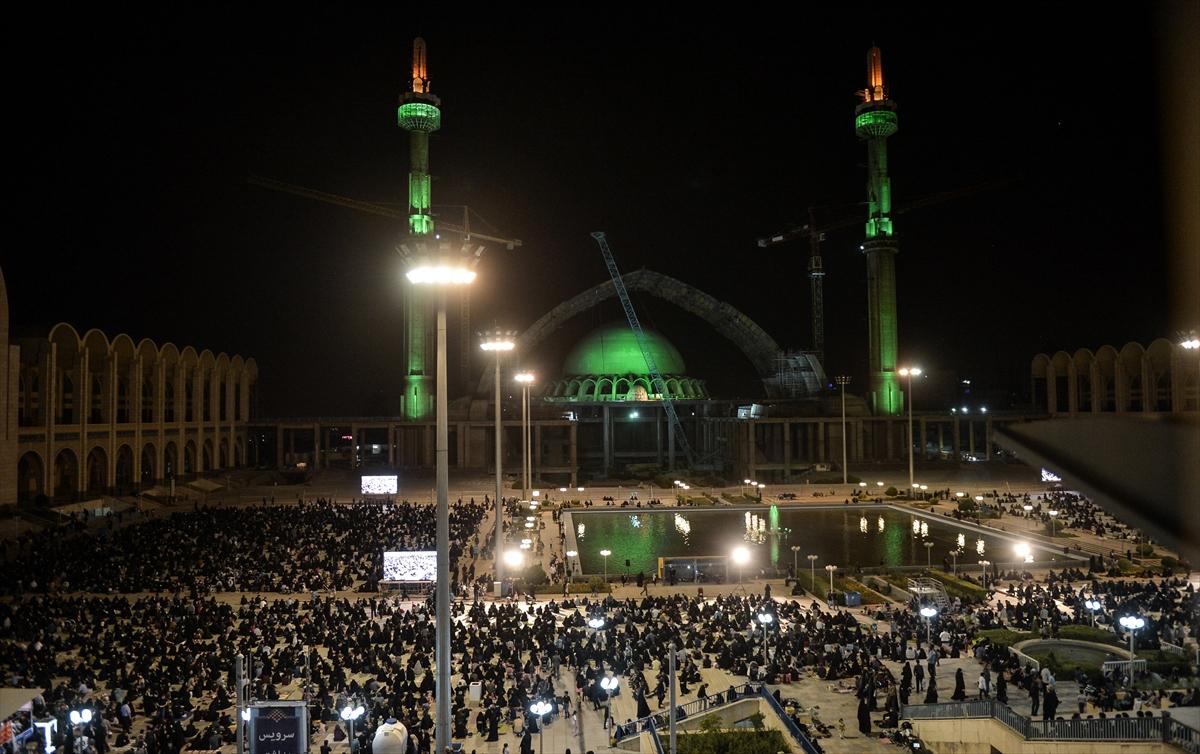 İran'da Kadir Gecesi