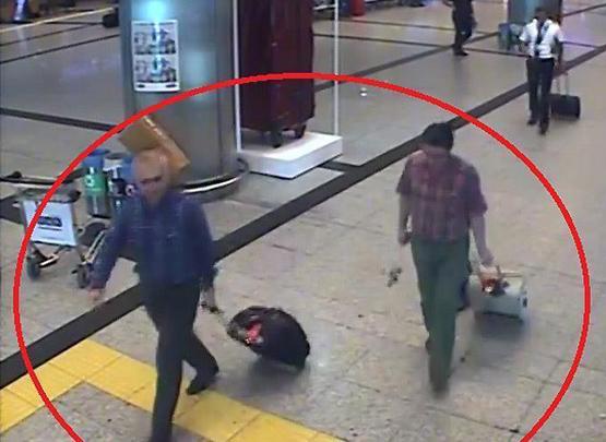 Adil Öksüz 11 aydır firari