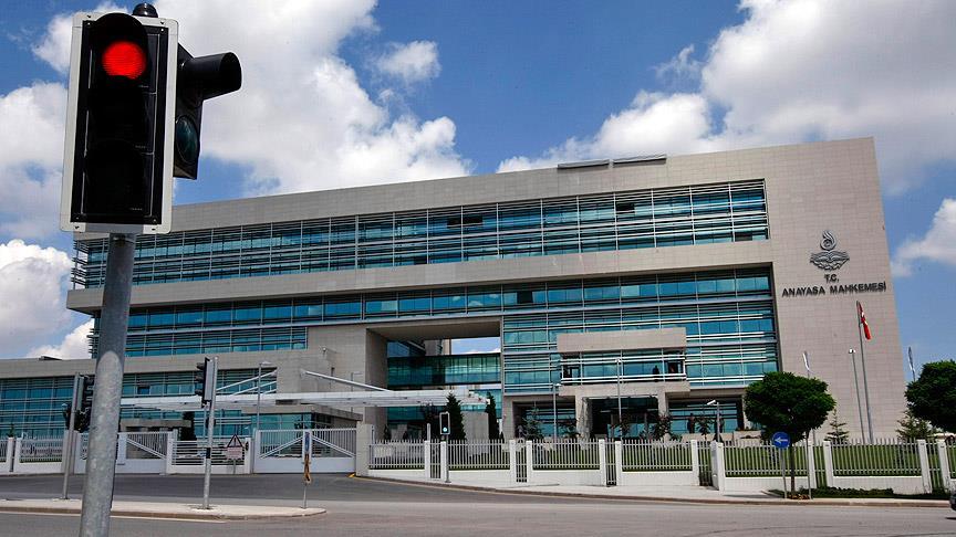 AYM'den ilk FETÖ kararı