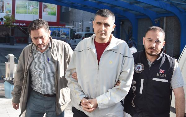 20 asker FETÖ'den tutuklandı