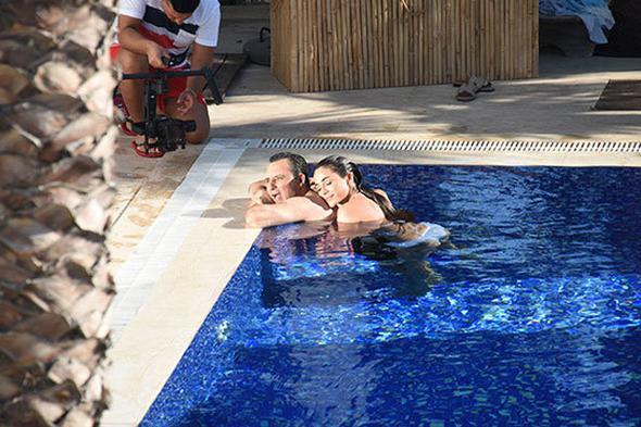 Rafet El Roman'ın klip kızı Dilber