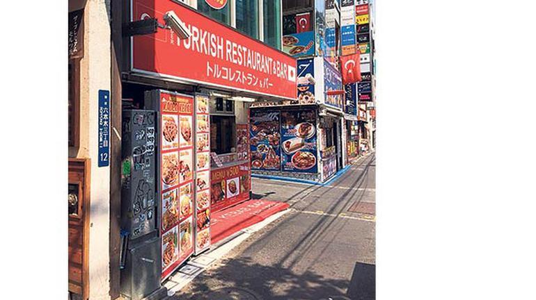 Tokyo'da 2 Türk kebapçı gözaltında