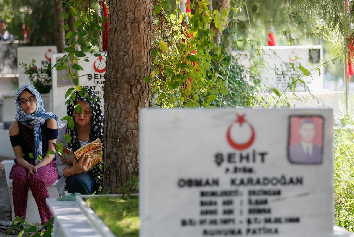 Ramazan Bayramı'nda şehitler unutulmadı