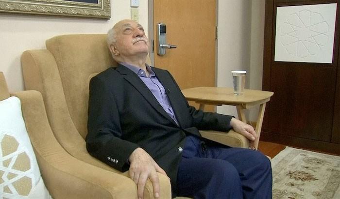 FETÖ iddianamesine girdi: Fetullah Gülen gay mi
