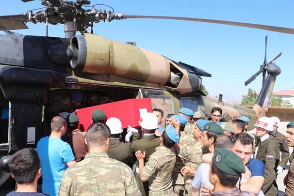 Şırnak’ta şehit olan 3 asker için tören