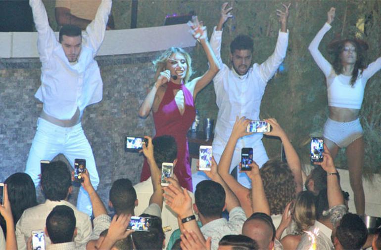 İrem Derici: Selülitlerimle mutluyum