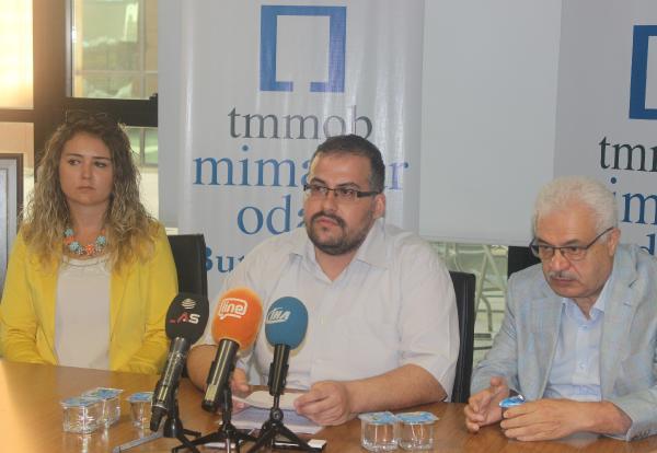 Mimarlar Odası Bursa Şubesi yönetiminden toplu istifa