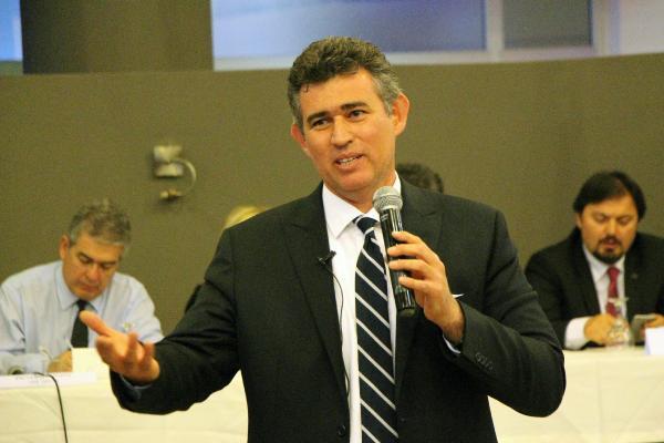 Metin Feyzioğlu Meral Akşener'in ekibine katılmayacak