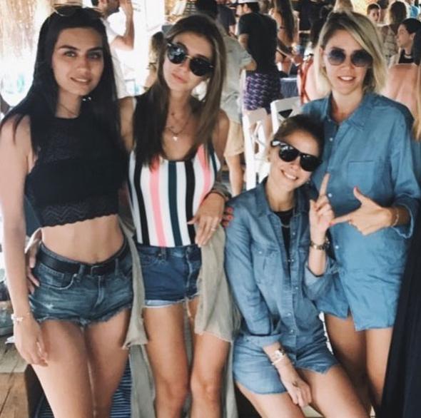 Acun Ilıcalı Mesut Özil'i ağırladı